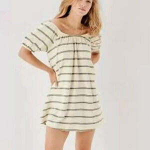 American Eagle Striped Knit Cream Green Casual Dress Size‎ Small